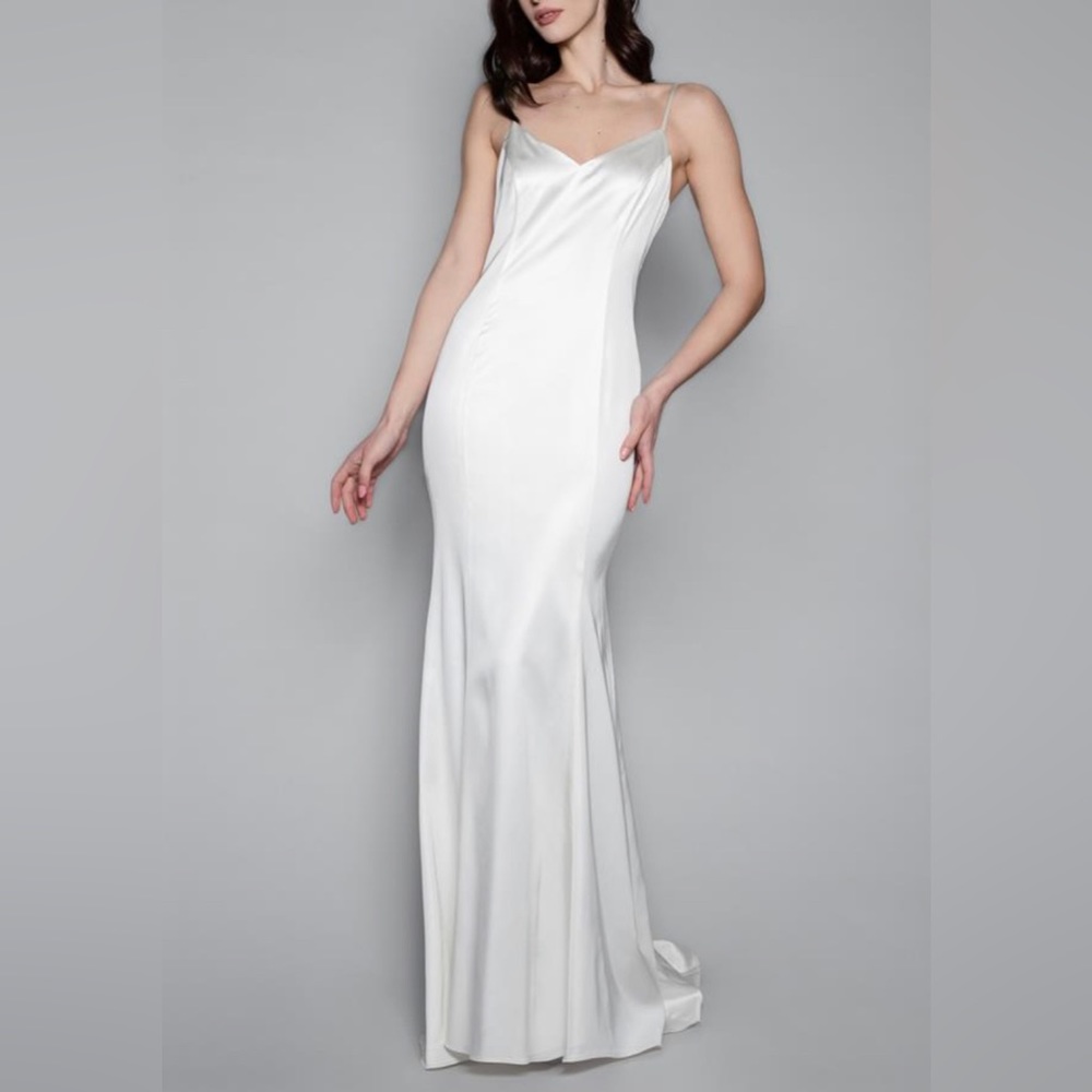 Lotus Threads CYNDY GOWN | 62266